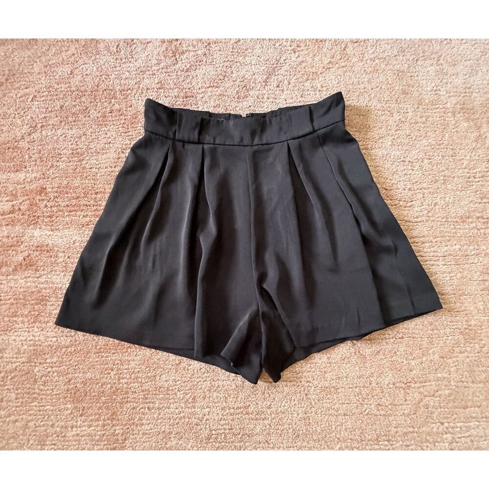 Bebe Black High-Waisted Skort Size 8